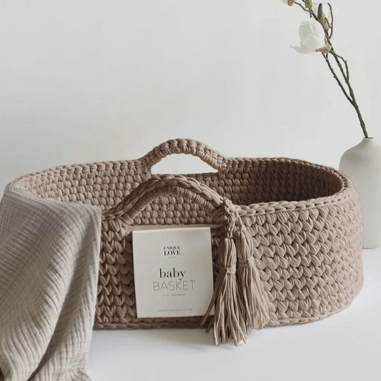 Unique Love - Baby Basket