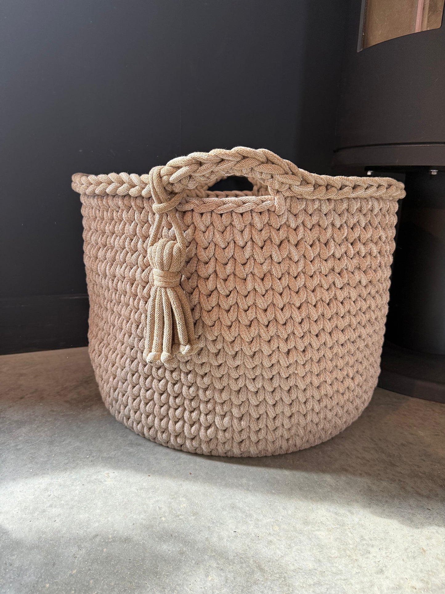 The Manor Basket